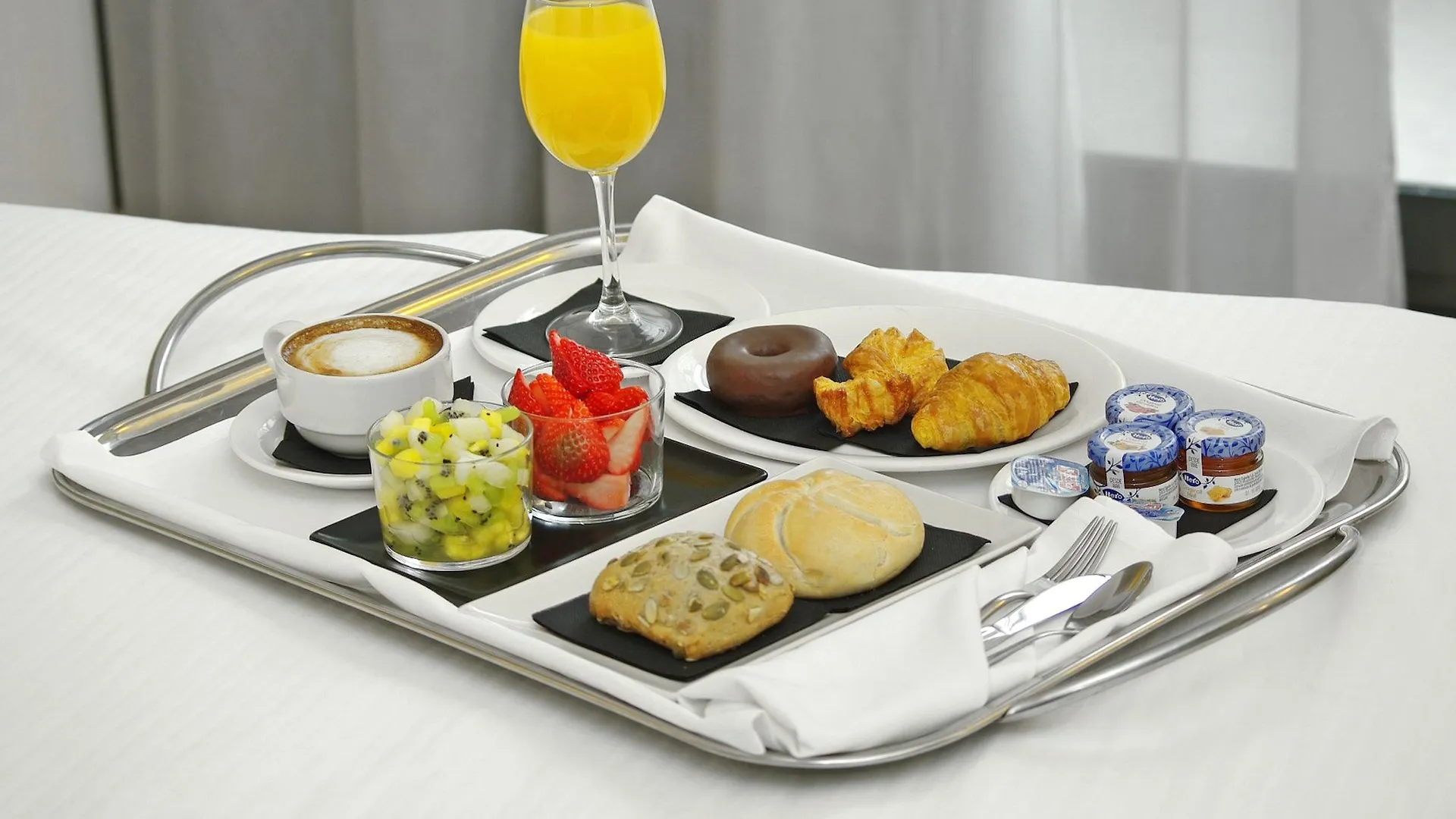 Hotel Doubletree By Hilton Gerona